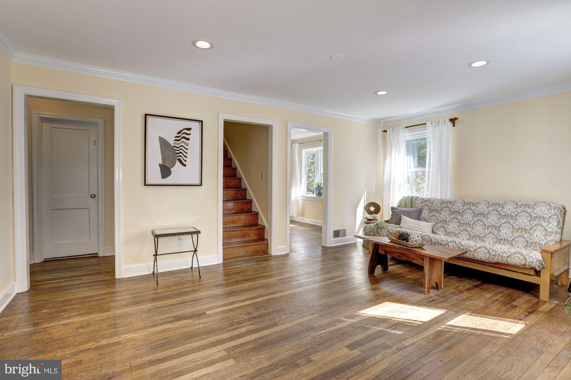 2519 Mason Street Silver Spring, MD 20902 - Photo 11 of 46 Gallery Image 11