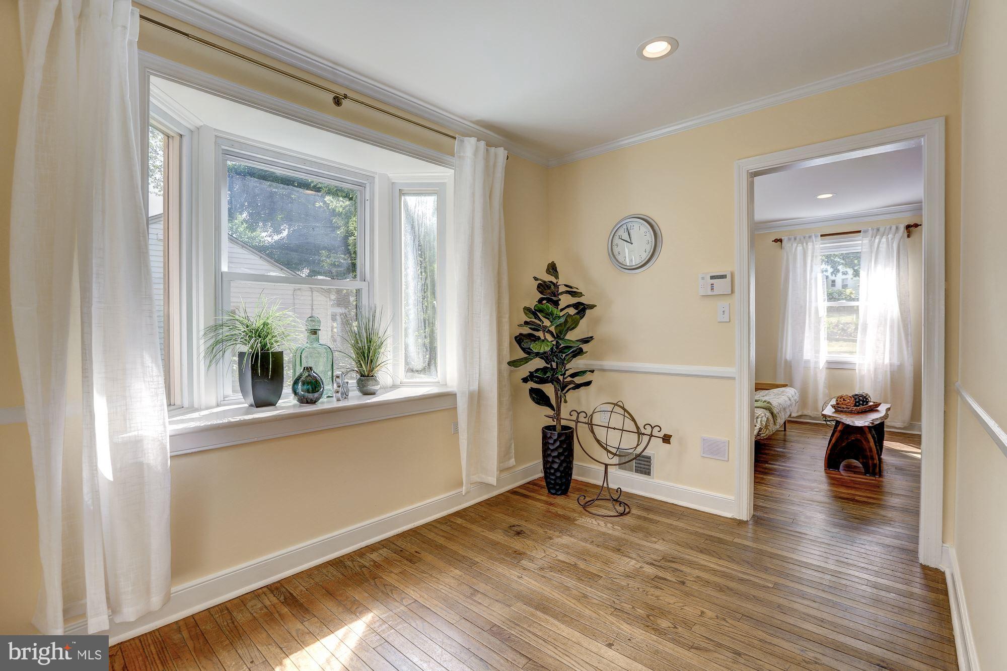 2519 Mason Street Silver Spring, MD 20902 - Photo 12 of 46 Dining Room