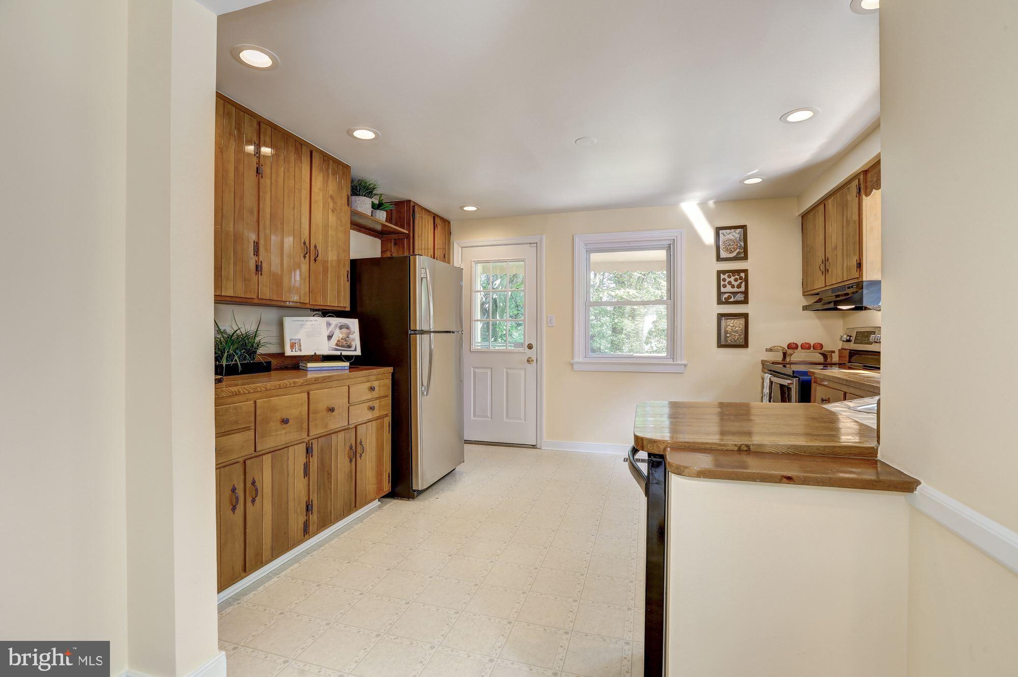 2519 Mason Street Silver Spring, MD 20902 - Photo 14 of 46 Open, Bright, Gourmet Kitchen