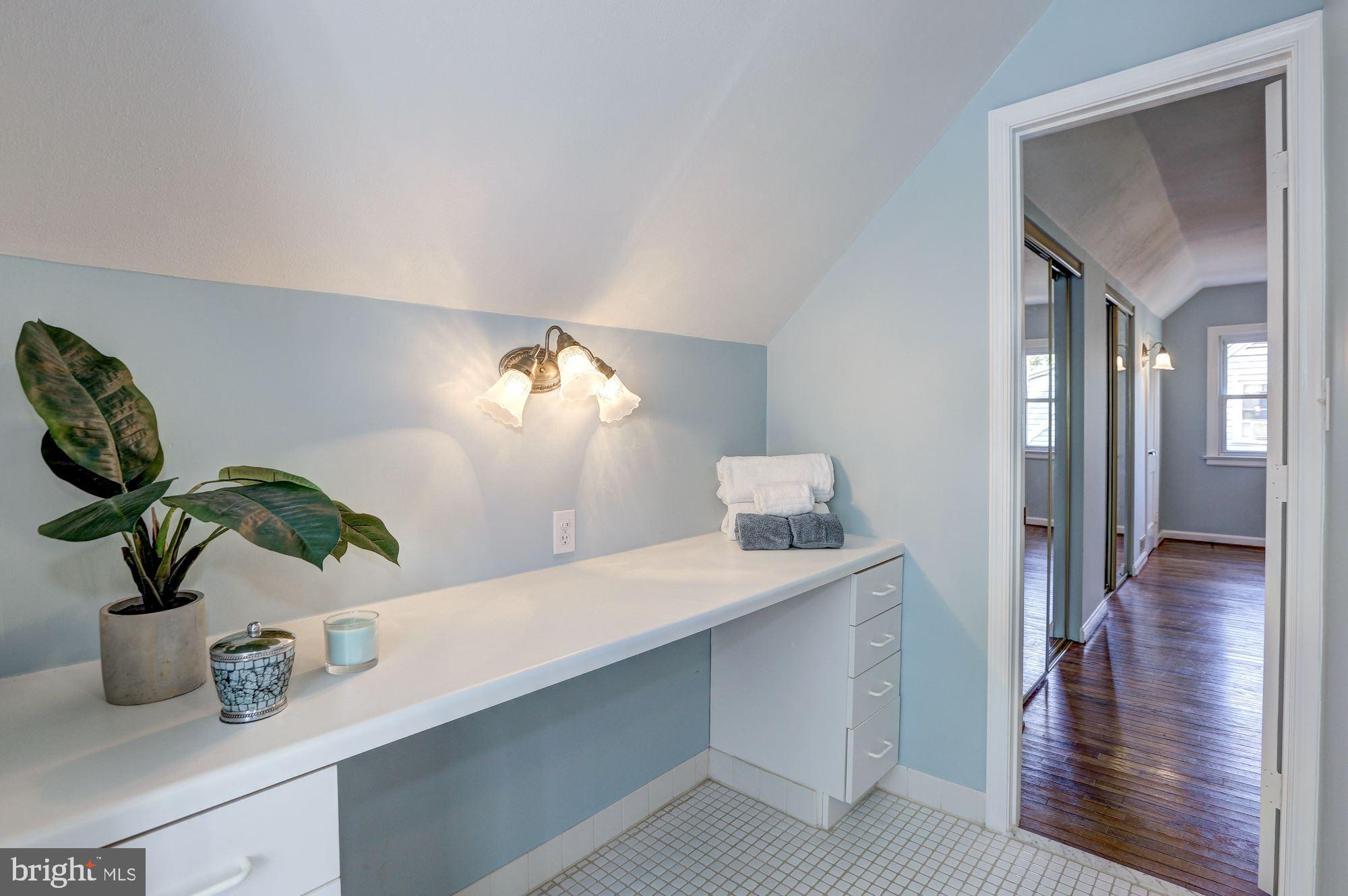2519 Mason Street Silver Spring, MD 20902 - Photo 32 of 46 Bathroom #2