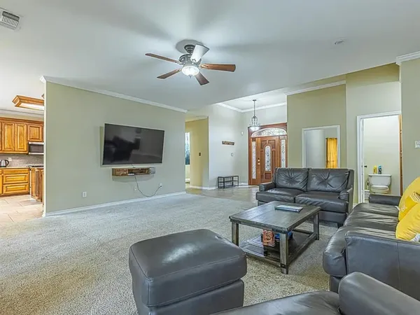 $4,995 | 1606 South Hyde Park Avenue, Denison, TX 75020