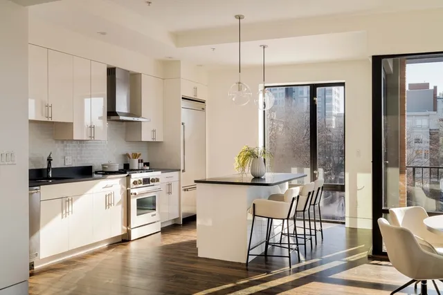 $1,765,000 | 100 Pacific Street, Unit 10, Cambridge, MA 02139