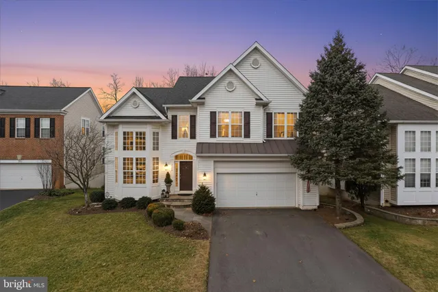 $1,125,000 | 5870 Linden Creek Court, Centreville, VA 20120