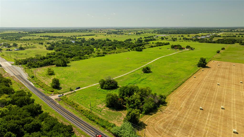 12520 Fm 455 E Pilot Point East Pilot Point, TX 76258 - Photo 5 of 37 a view of a city