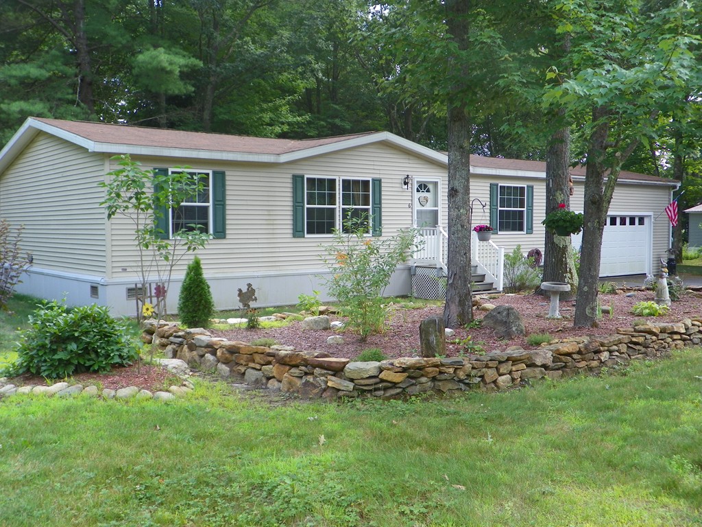 6 Crescent Road Winchendon, MA 01475 - Photo 2 of 14 Gallery Image 2