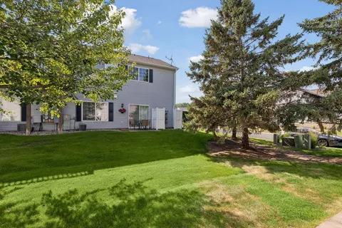 $237,900 | 1336 Yorkshire Lane, Shakopee, MN 55379