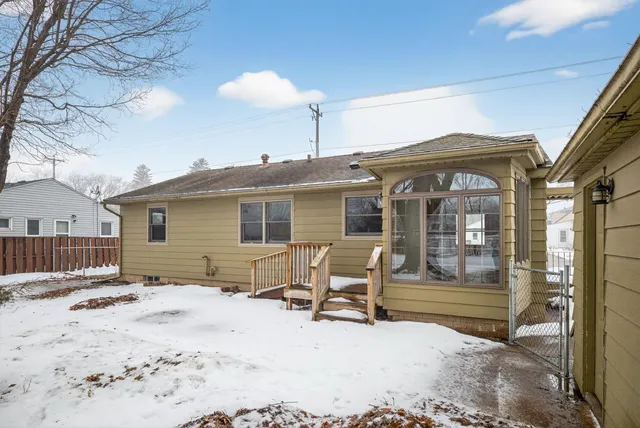 $239,900 | 304 16th Avenue Northeast, Austin, MN 55912