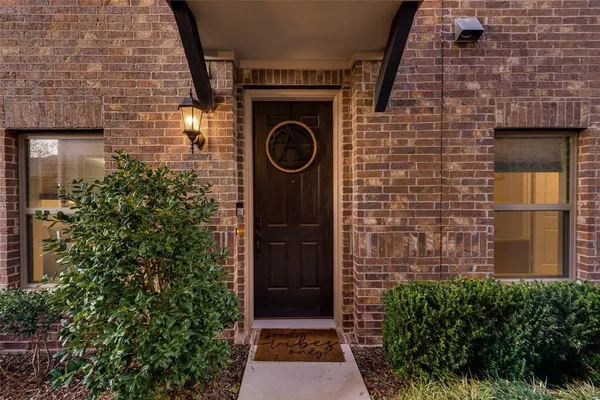 $2,700 | 2955 Stunning Drive, Little Elm, TX 75068