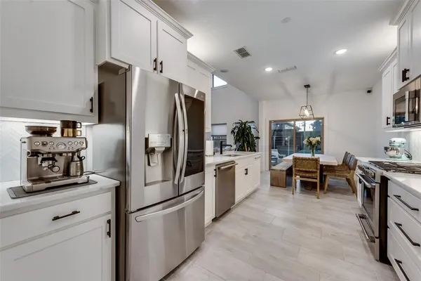 $2,700 | 2955 Stunning Drive, Little Elm, TX 75068