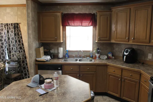 $264,316 | 1958 Highway 550, Wesson, MS 39191