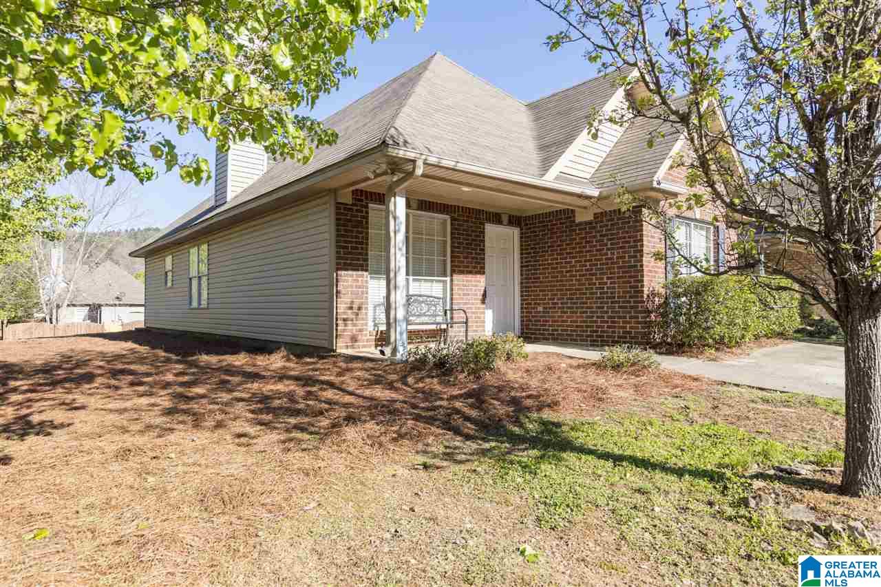 4059 Forest Lakes Road Sterrett, AL 35147 - Photo 2 of 23
