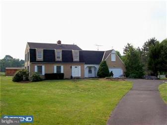 2280 Rowland Road Coopersburg, PA 18036 - Photo 2 of 12 Gallery Image 2
