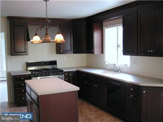 2280 Rowland Road Coopersburg, PA 18036 - Photo 4 of 12 Gallery Image 4
