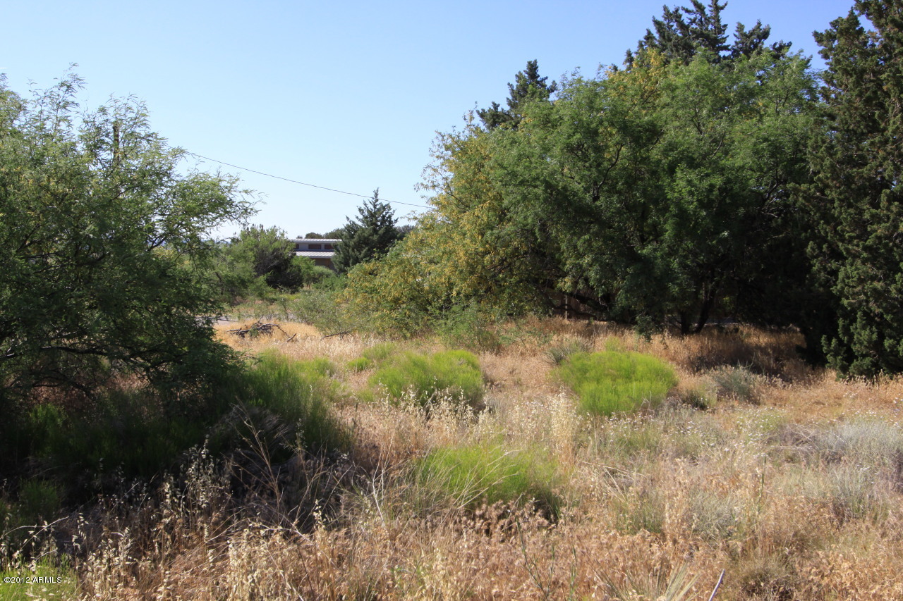 4780 East Geronimo Road, Unit 404 Rimrock, AZ 86335 - Photo 5 of 11 Another view of Lot from Center of Parce