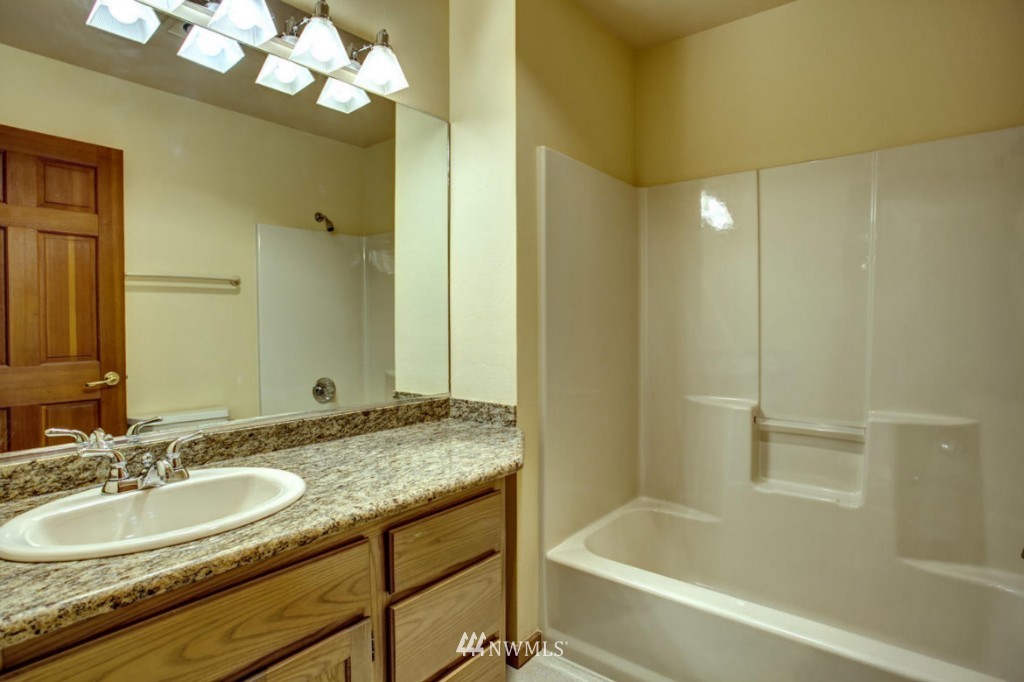 11107 Bunk Foss Road Snohomish, WA 98290 - Photo 13 of 23 Gallery Image 13