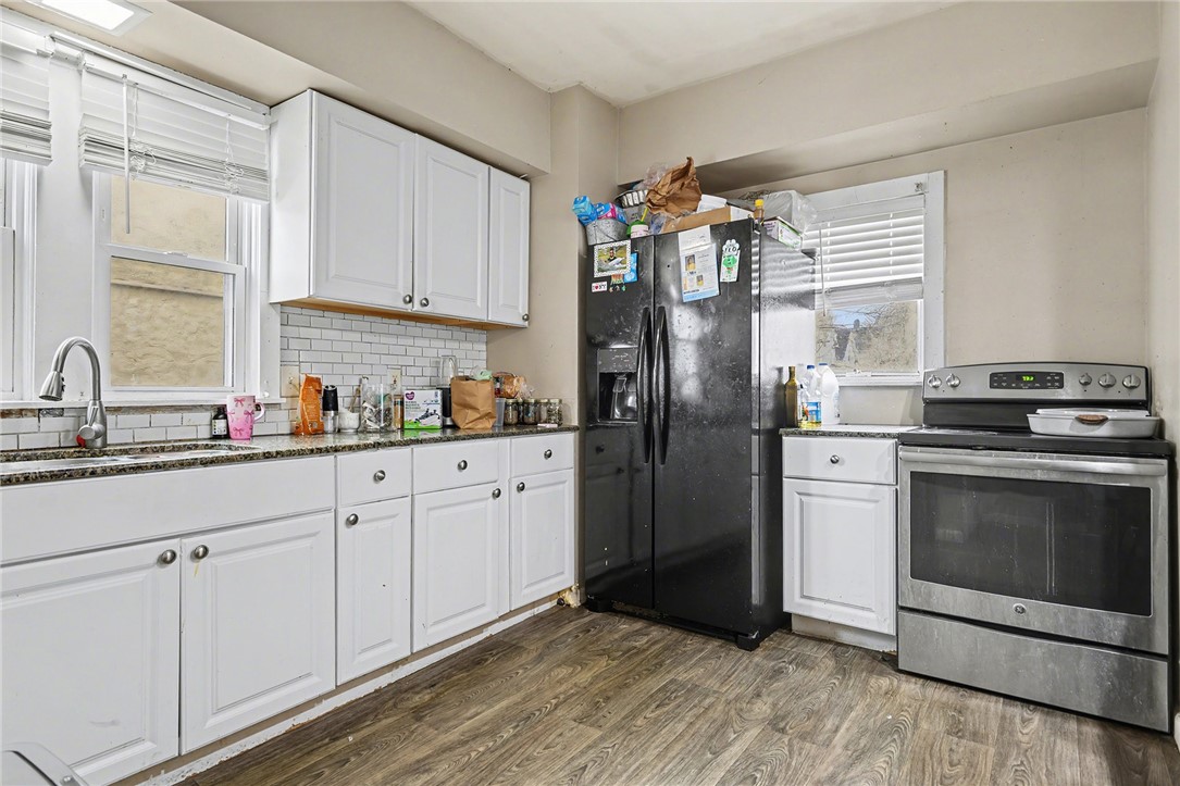 539 Lake View Park Rochester, NY 14613 - Photo 13 of 29