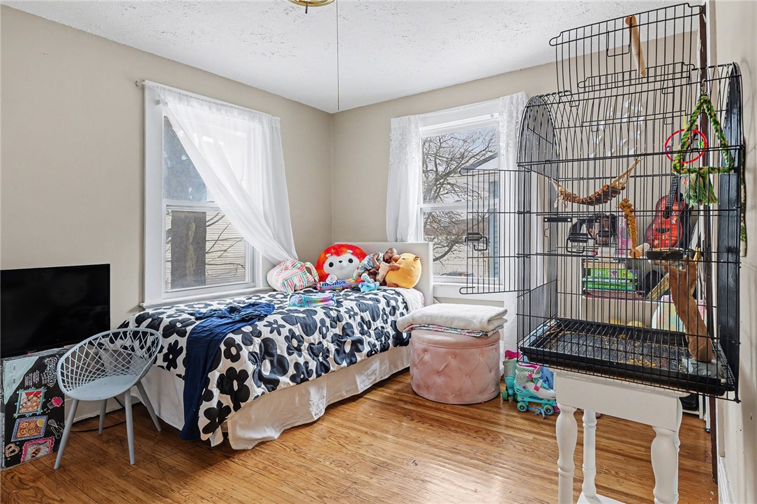 539 Lake View Park Rochester, NY 14613 - Photo 20 of 29