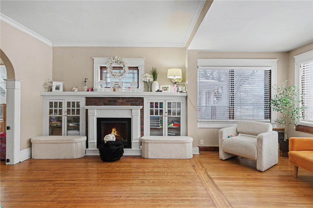 539 Lake View Park Rochester, NY 14613 - Photo 10 of 29