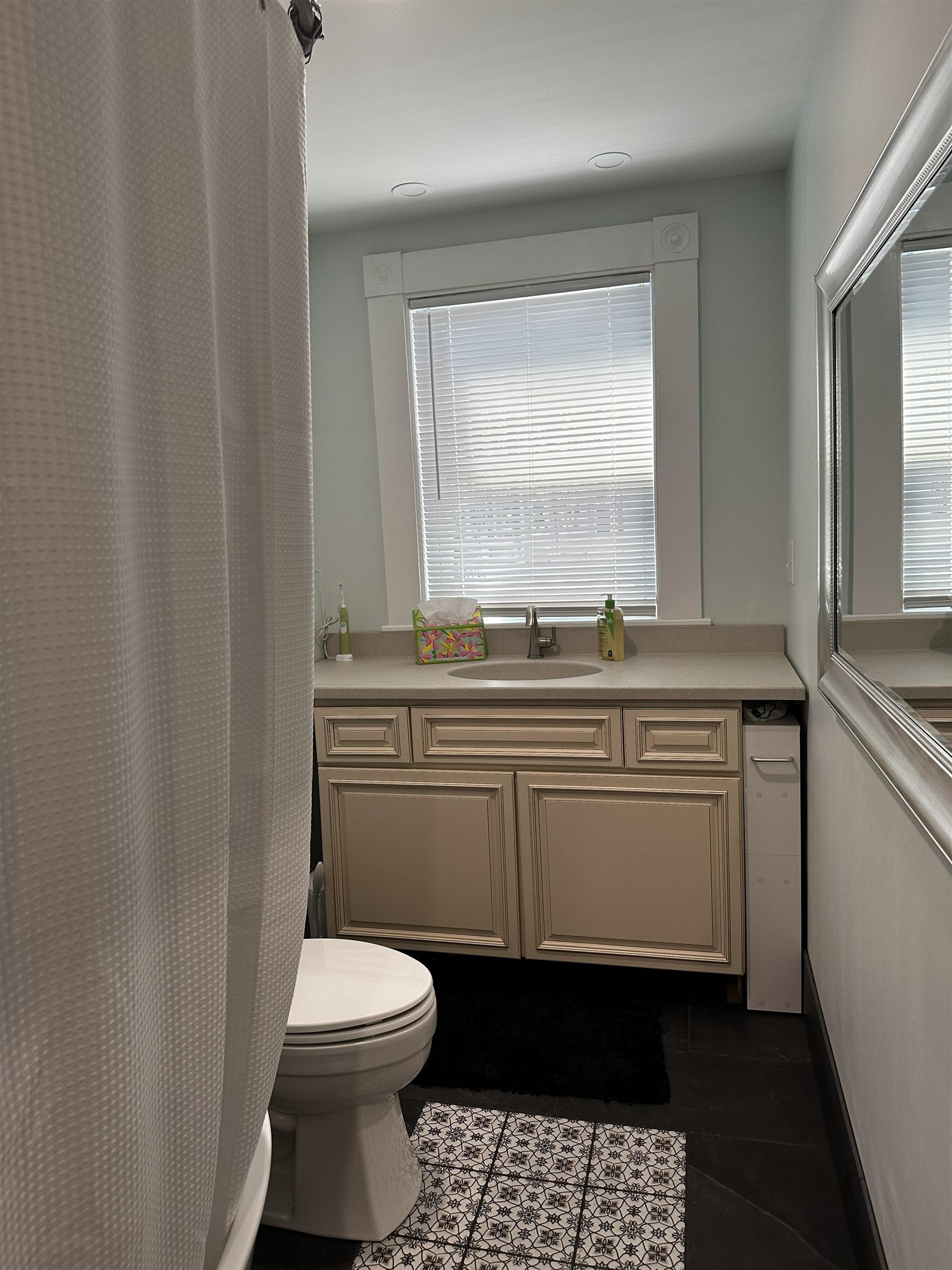 27 Holly Street Concord, NH 03301 - Photo 11 of 14 Gallery Image 11