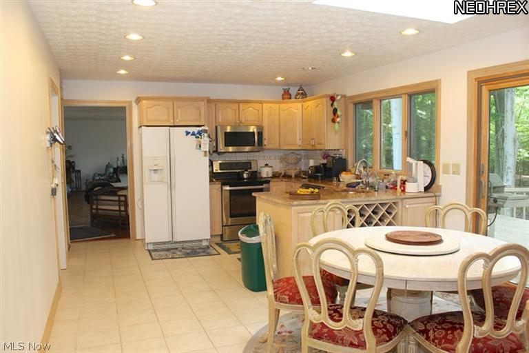11620 River Moss Road Strongsville, OH 44136 - Photo 12 of 25 Gallery Image 12