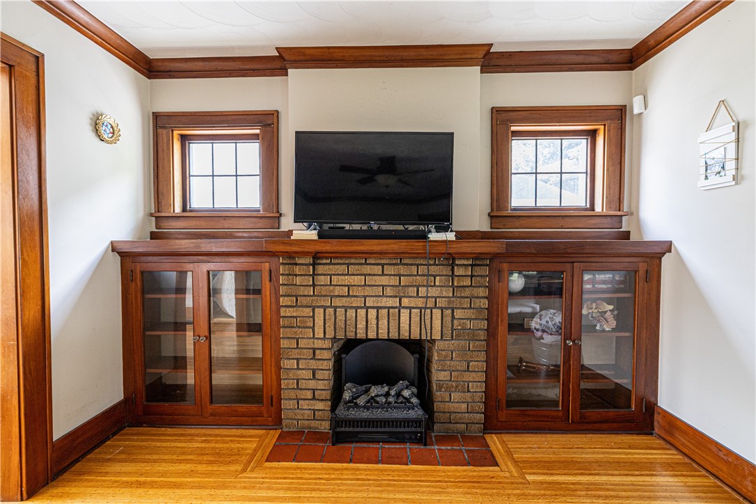 334 Marion Street Rochester, NY 14610 - Photo 13 of 37