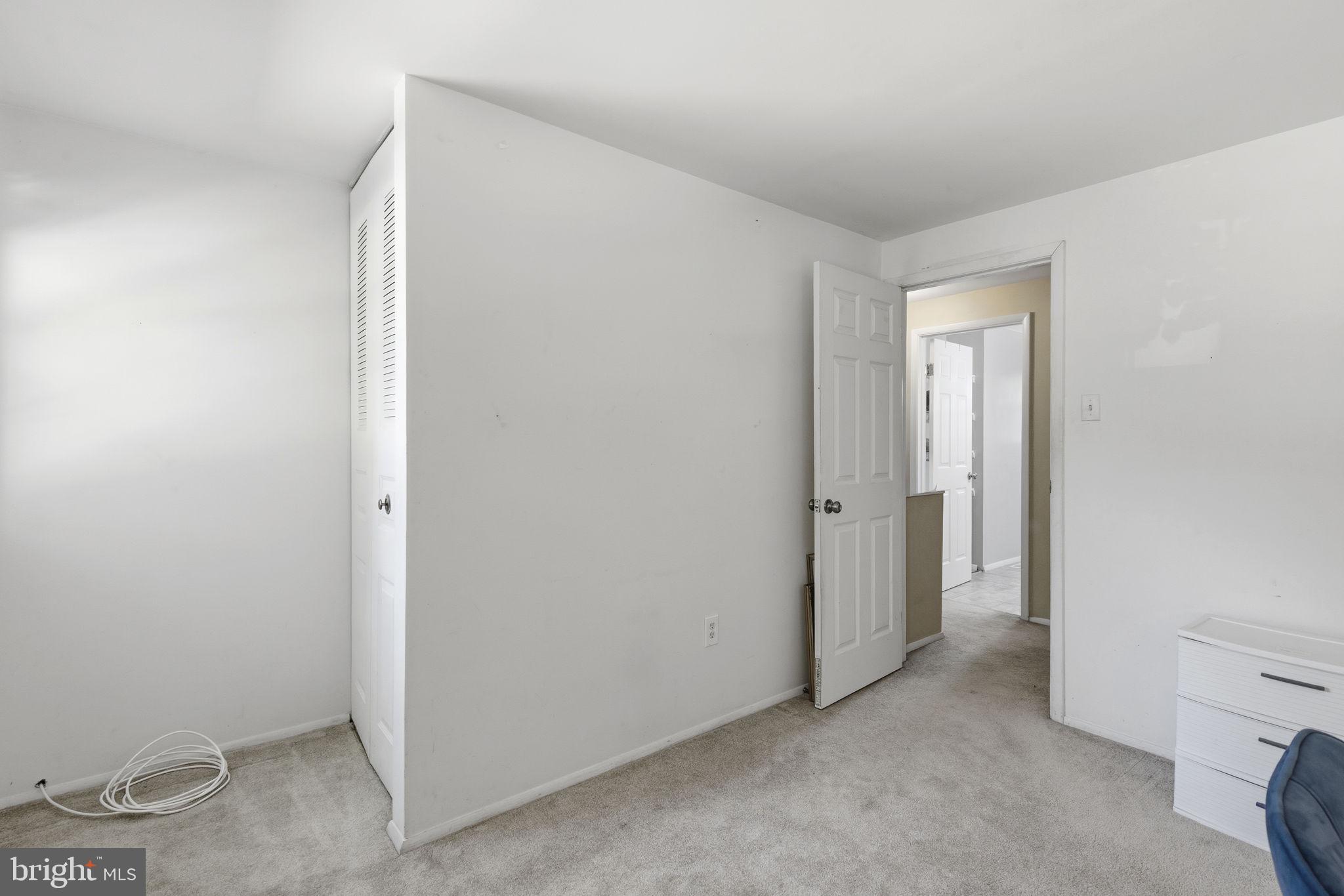 4511 Ambermill Road Baltimore, MD 21236 - Photo 24 of 36
