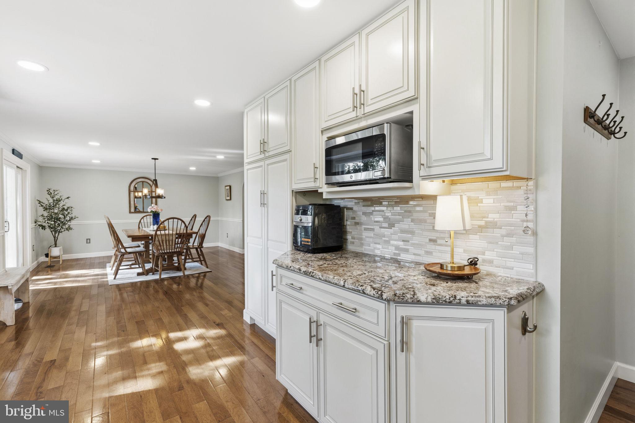 4511 Ambermill Road Baltimore, MD 21236 - Photo 10 of 36