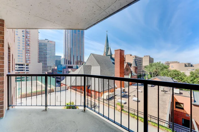 $175,000 | 78 10th Street East, Unit 604, St. Paul, MN 55101