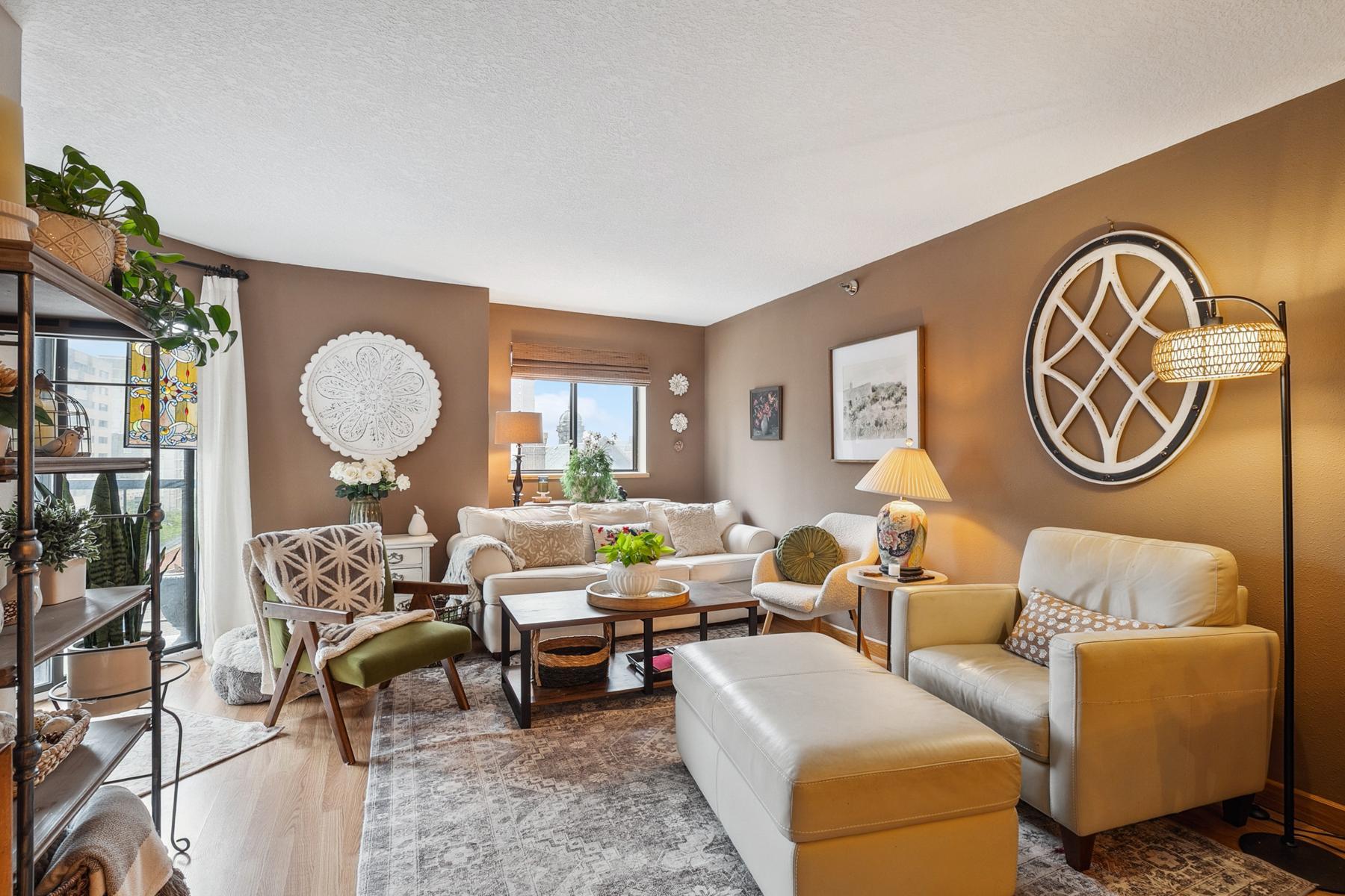 78 10th Street East, Unit 604 St. Paul, MN 55101 - Photo 5 of 49