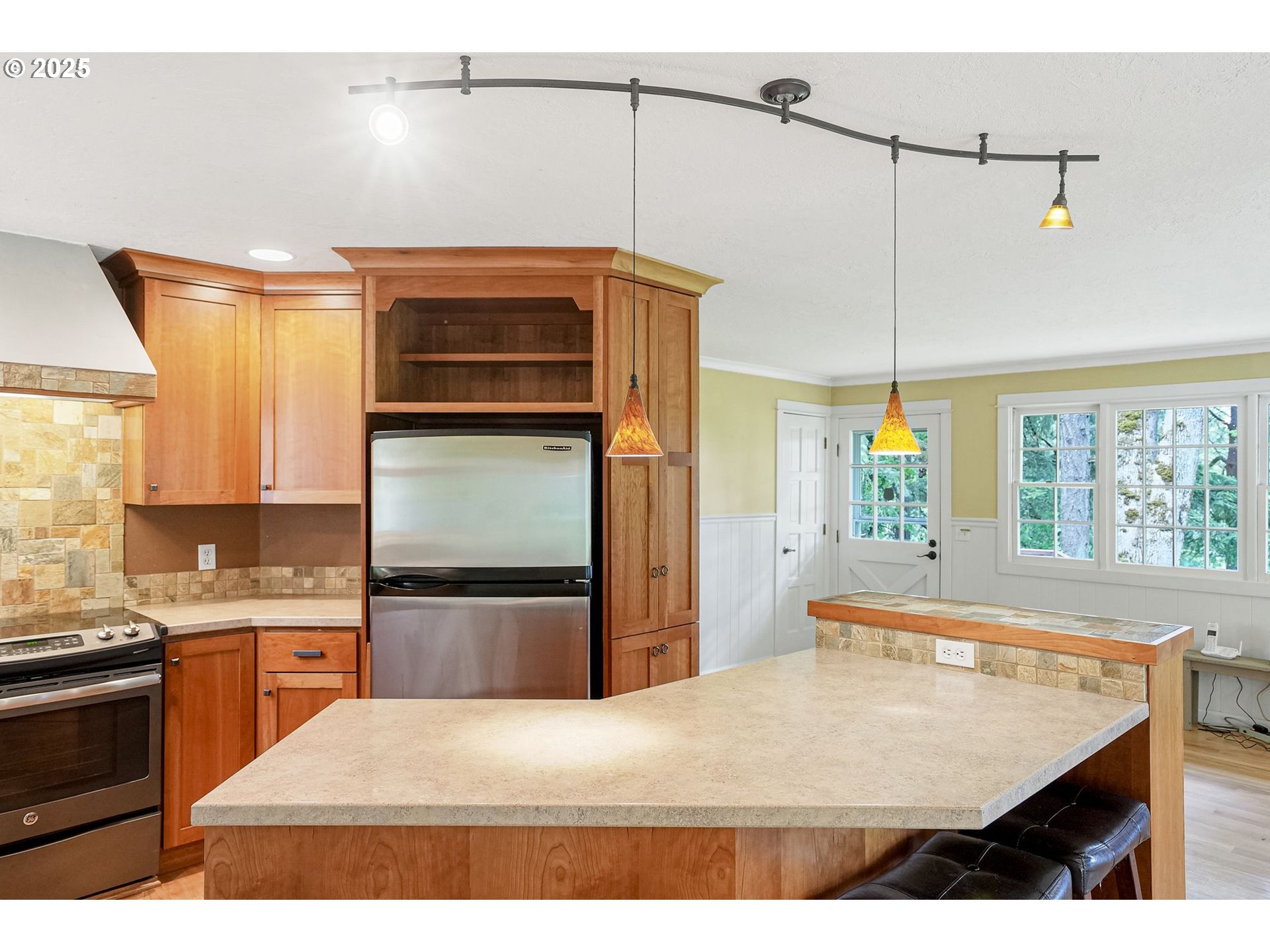 5309 Witzel Road Southeast Salem, OR 97317 - Photo 14 of 46 Gallery Image 14