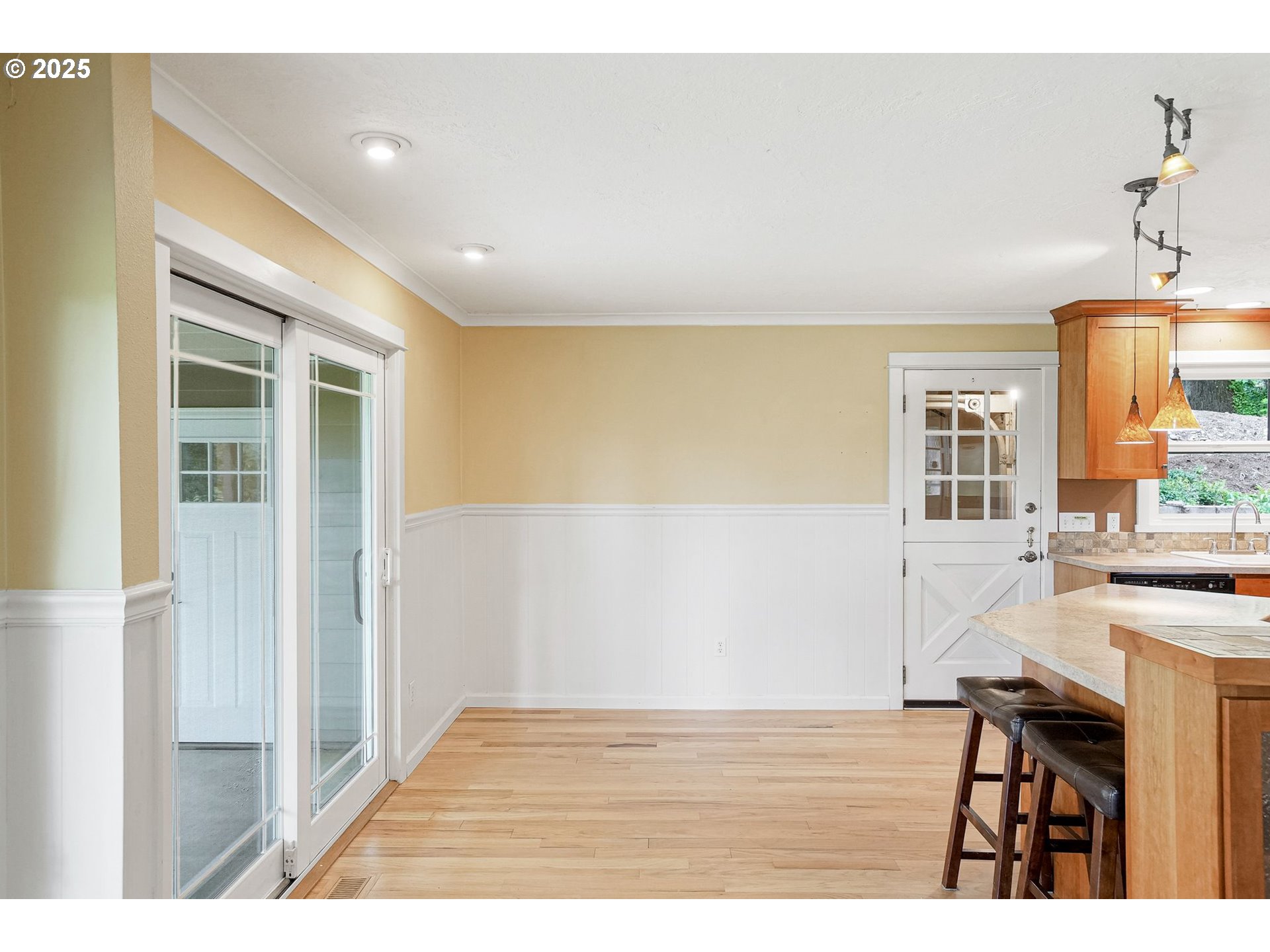 5309 Witzel Road Southeast Salem, OR 97317 - Photo 16 of 46 Gallery Image 16