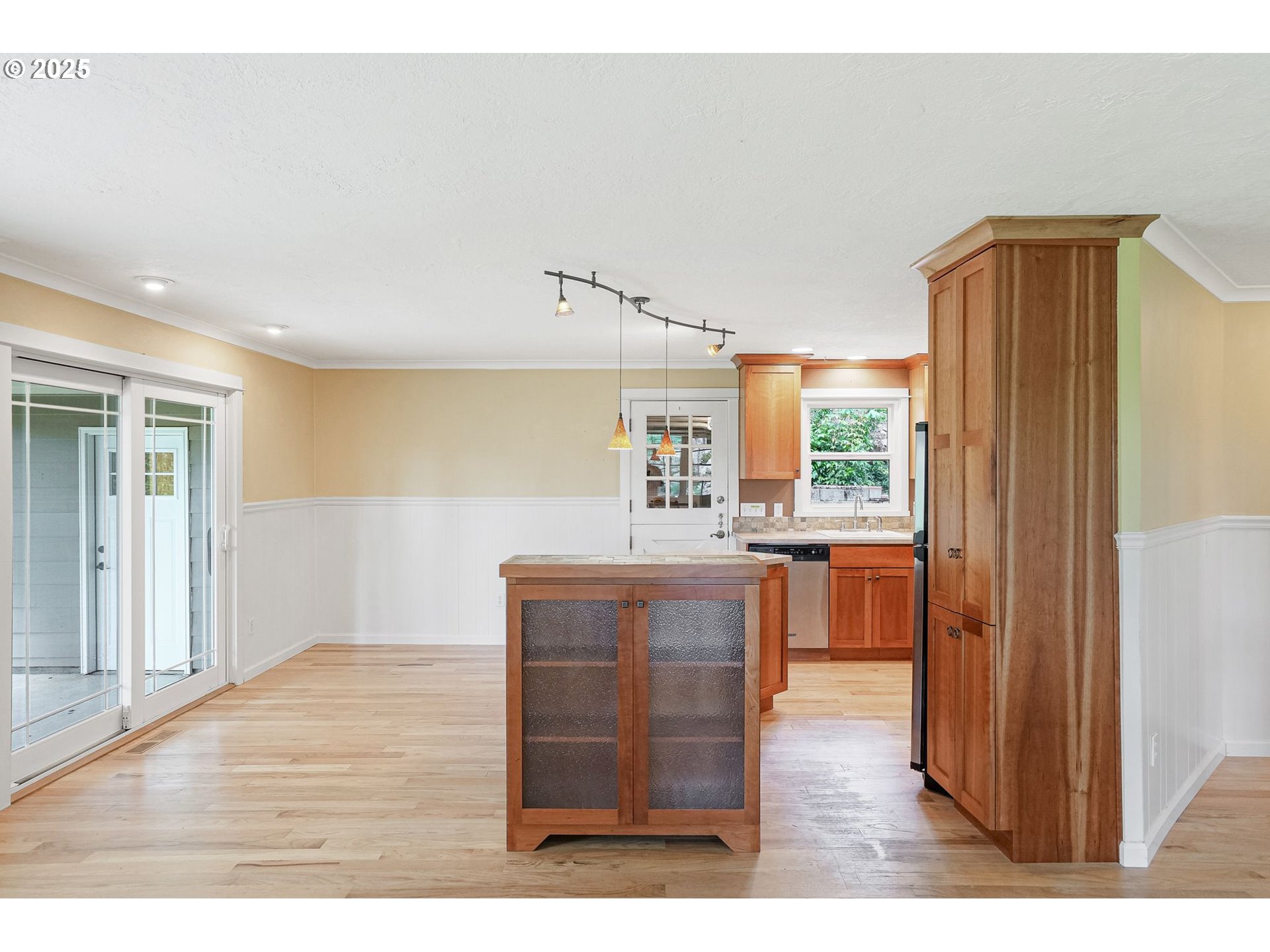 5309 Witzel Road Southeast Salem, OR 97317 - Photo 10 of 46 Gallery Image 10
