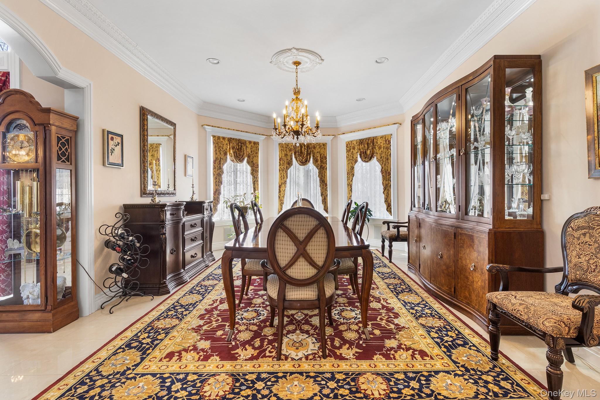 139 Private Road East Patchogue, NY 11772 - Photo 12 of 50