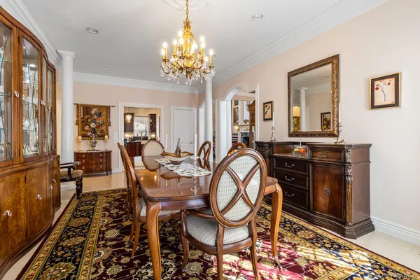 $2,750,000 | 139 Private Road, East Patchogue, NY 11772