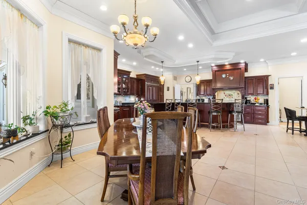 $2,750,000 | 139 Private Road, East Patchogue, NY 11772