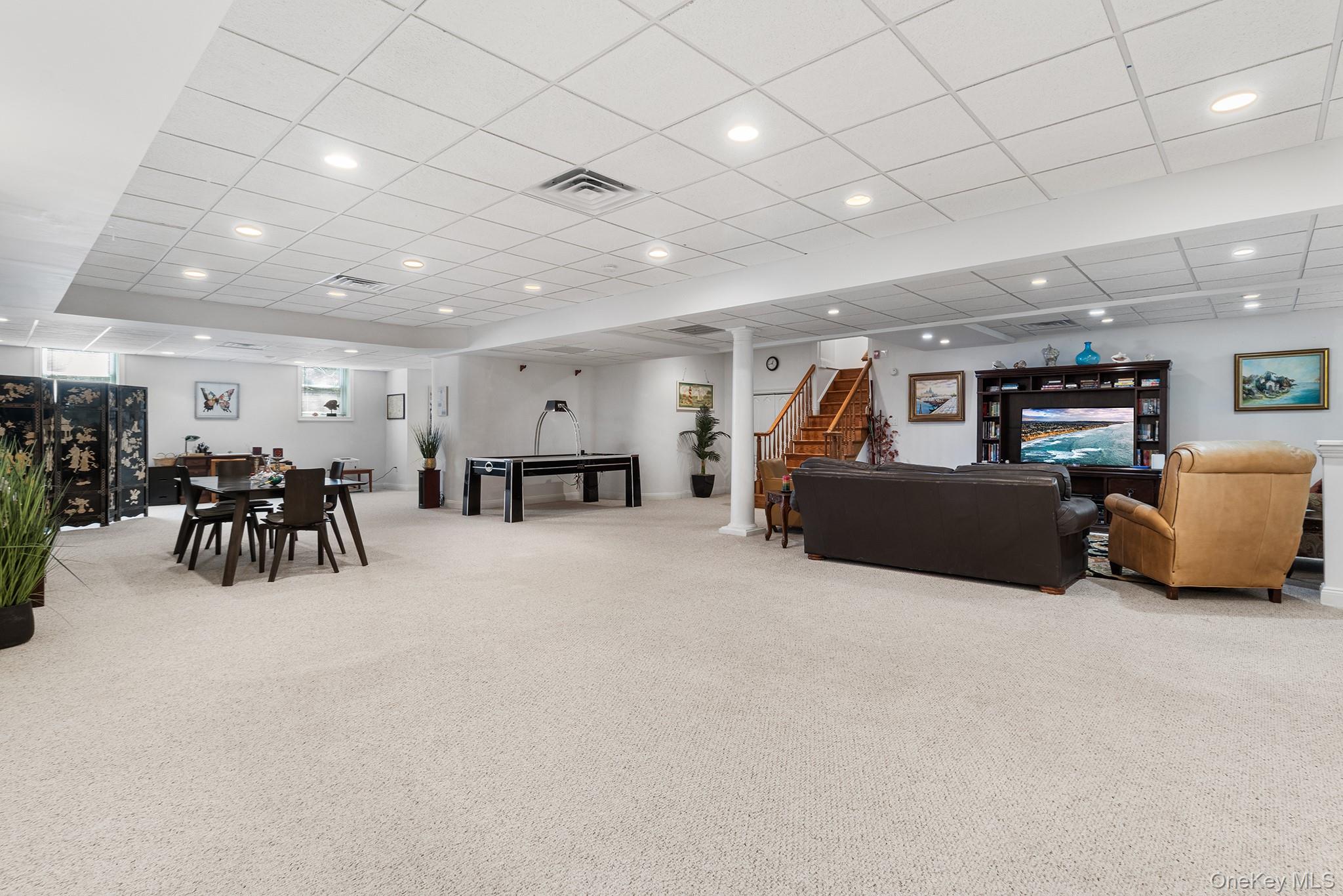 139 Private Road East Patchogue, NY 11772 - Photo 37 of 50