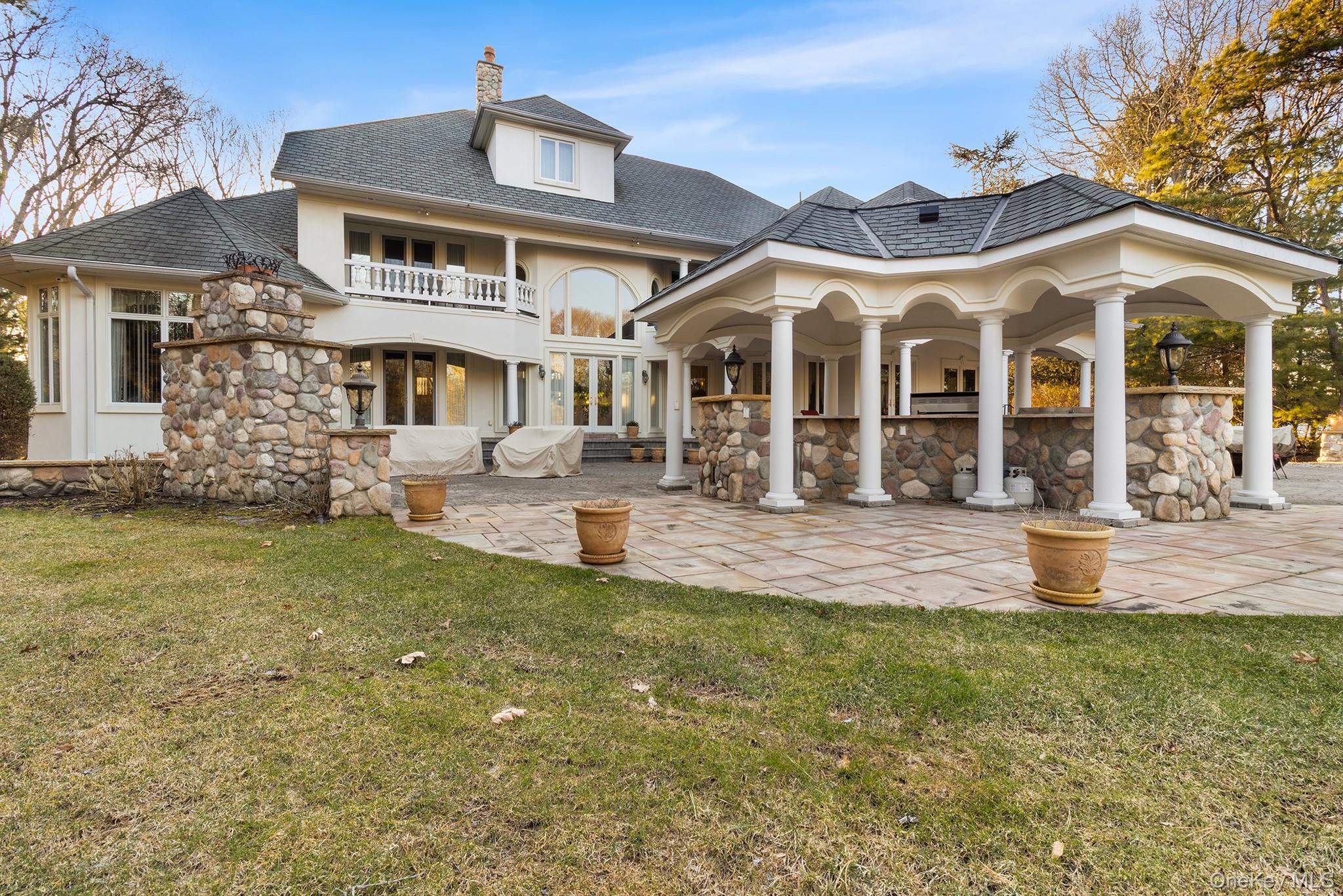 139 Private Road East Patchogue, NY 11772 - Photo 44 of 50