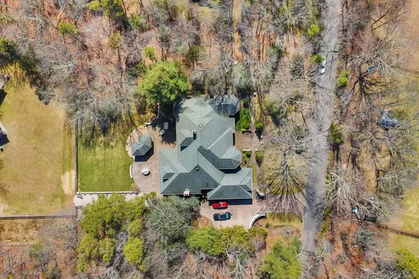 $2,750,000 | 139 Private Road, East Patchogue, NY 11772