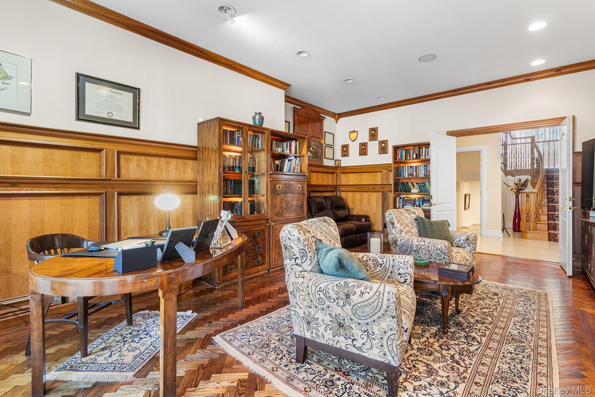 139 Private Road East Patchogue, NY 11772 - Photo 6 of 50