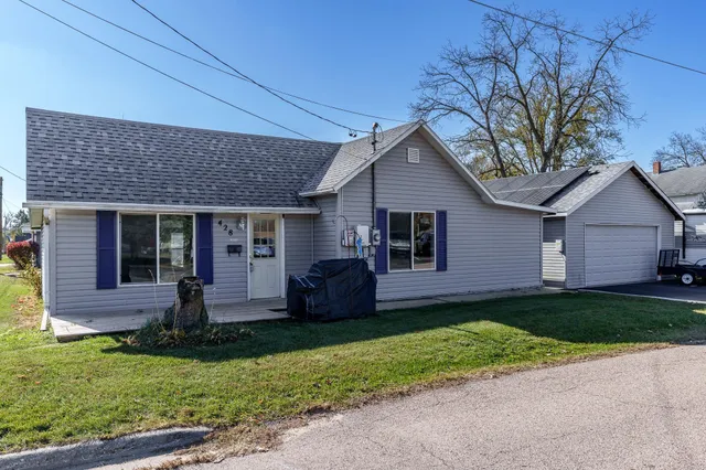 $150,000 | 428 East Chapel Street, Rockton, IL 61072