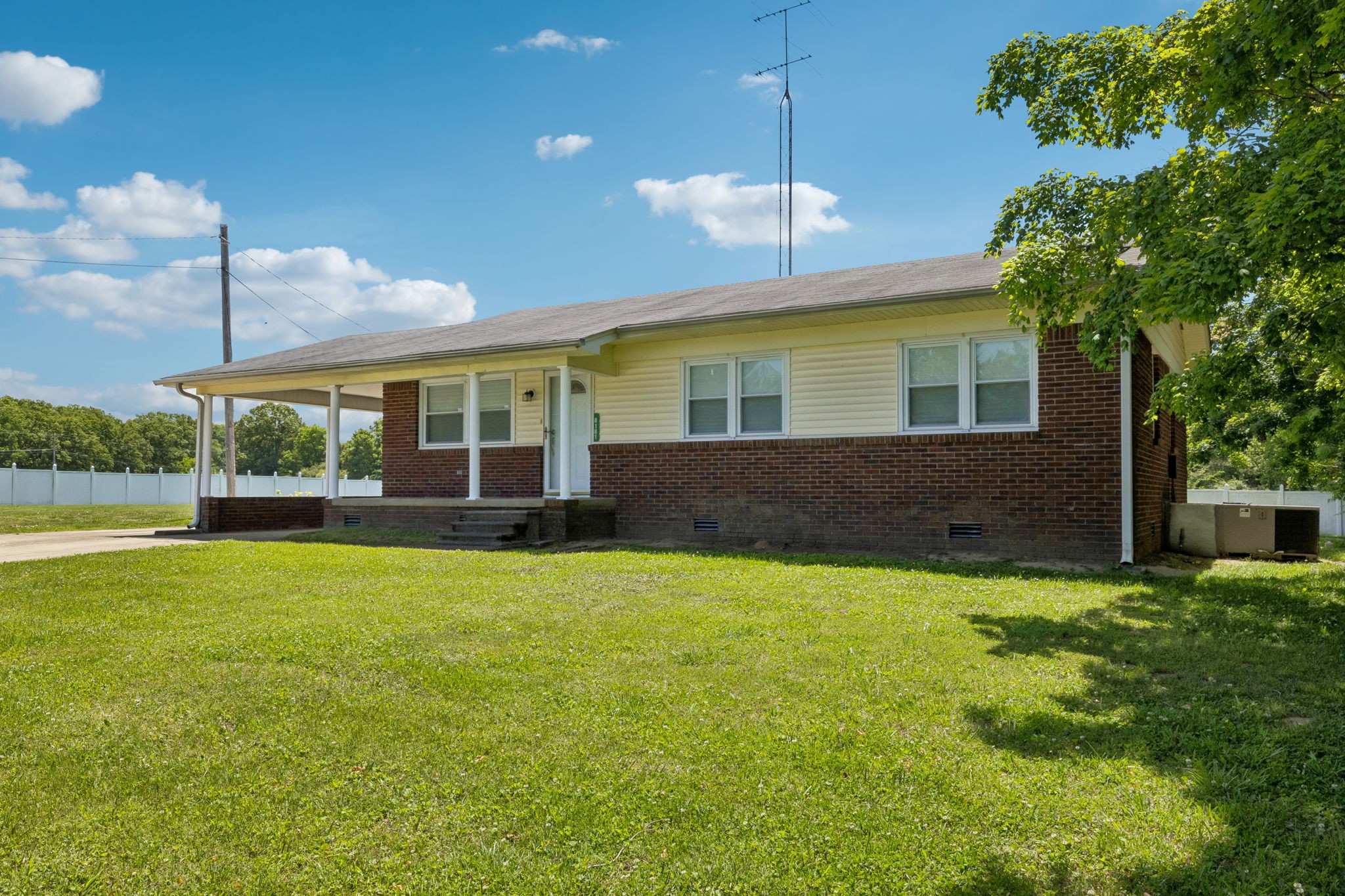 8181 Cedar Grove Road Big Sandy, TN 38221 - Photo 8 of 39 Gallery Image 8