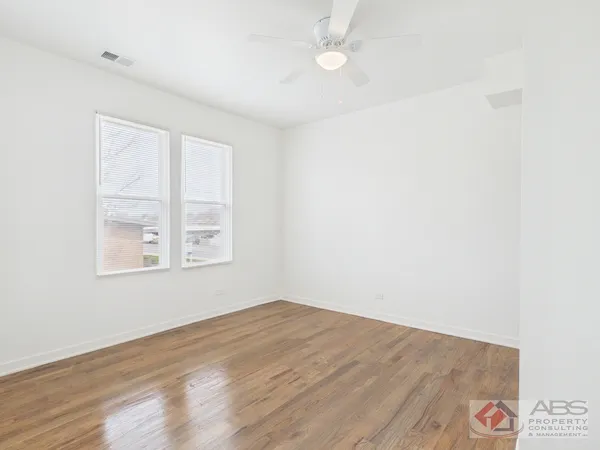 $1,900 | 398 West Lincoln Highway, Unit 3, Chicago Heights, IL 60411