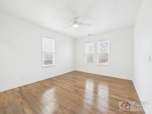 $1,900 | 398 West Lincoln Highway, Unit 3, Chicago Heights, IL 60411