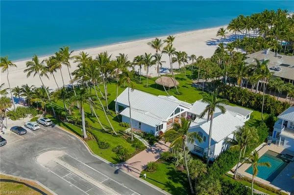 $44,000,000 | 71 18th Avenue South, Naples, FL 34102