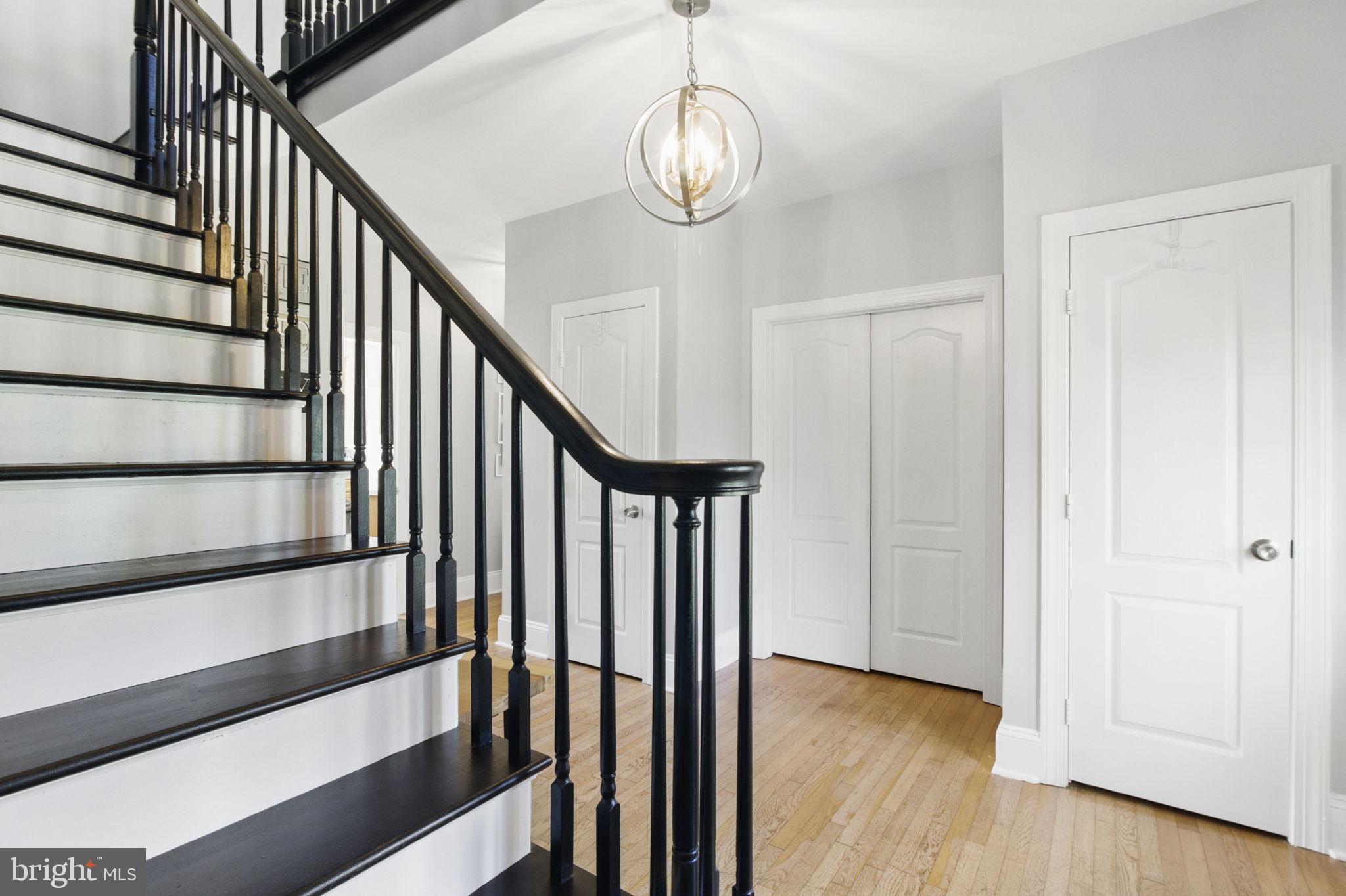 75 West Bay Front Road Lothian, MD 20711 - Photo 29 of 89 Stairs to Upper Level