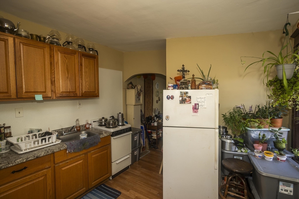 583 Chicopee Street Chicopee, MA 01013 - Photo 22 of 23