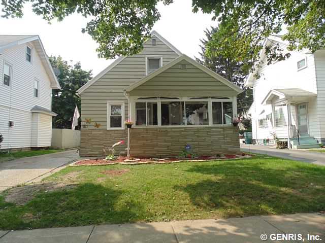 211 Rockview Terrace Rochester, NY 14606 - Photo 1 of 1 Exterior Front