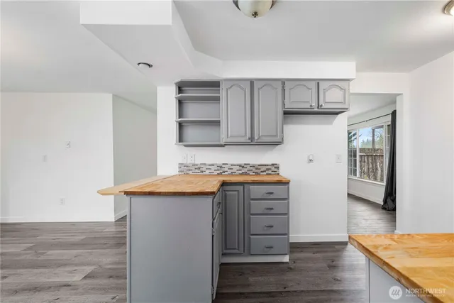 $399,950 | 18420 Albany Street Southwest, Rochester, WA 98579