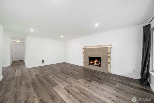 $399,950 | 18420 Albany Street Southwest, Rochester, WA 98579