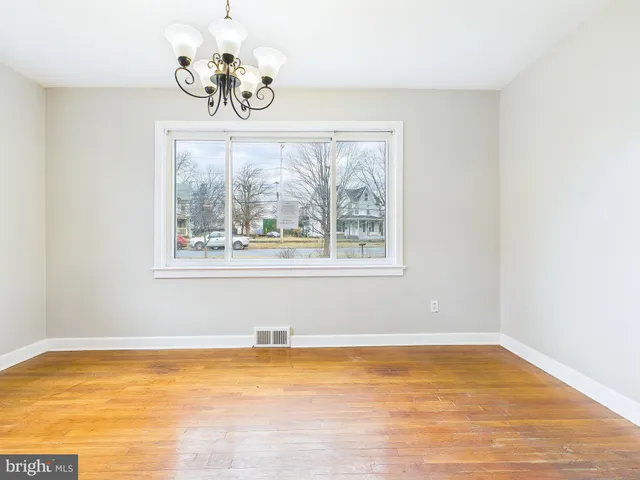 $275,000 | 3800 North 6th Street, Harrisburg, PA 17110